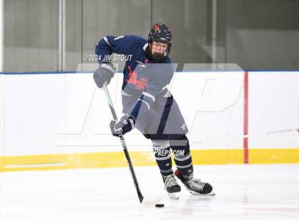 Thumbnail 2 in Hoosac @ Kent photogallery.