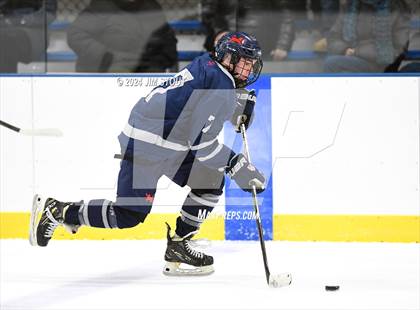Thumbnail 3 in Hoosac @ Kent photogallery.