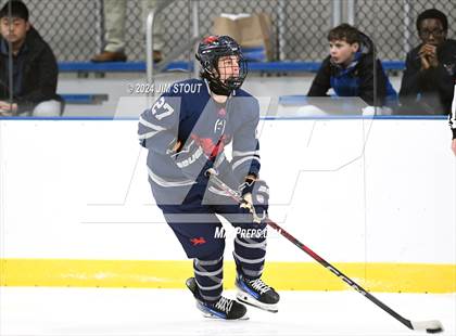 Thumbnail 1 in Hoosac @ Kent photogallery.