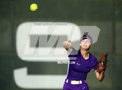 Thumbnail 1 in Fossil Ridge vs Timber Creek photogallery.