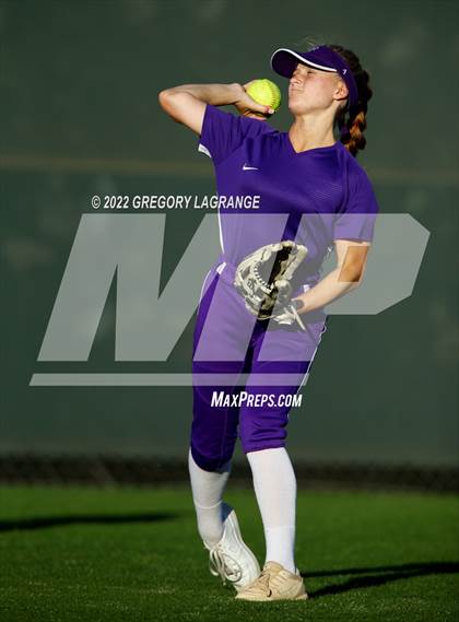 Thumbnail 1 in Fossil Ridge vs Timber Creek photogallery.