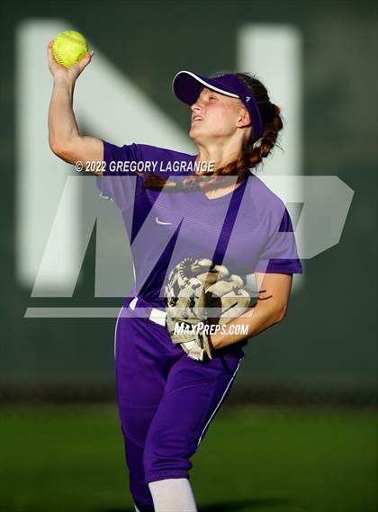 Thumbnail 2 in Fossil Ridge vs Timber Creek photogallery.
