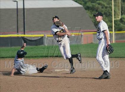 Thumbnail 2 in Drake @ Novato photogallery.