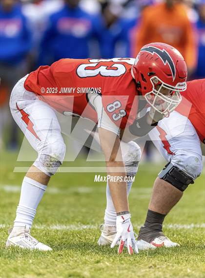 Thumbnail 2 in Glenwood vs East St. Louis (IHSA 6A Second Round) photogallery.