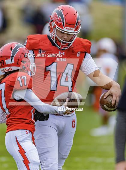 Thumbnail 1 in Glenwood vs East St. Louis (IHSA 6A Second Round) photogallery.