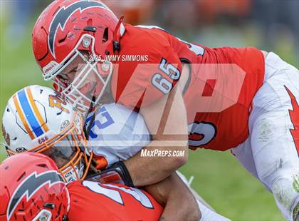 Thumbnail 3 in Glenwood vs East St. Louis (IHSA 6A Second Round) photogallery.