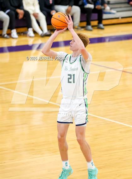 Thumbnail 1 in Westchester vs Green Level (John Wall Holiday Invitational) photogallery.