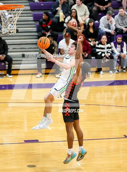 Thumbnail 2 in Westchester vs Green Level (John Wall Holiday Invitational) photogallery.