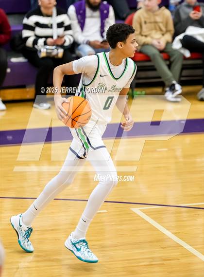 Thumbnail 3 in Westchester vs Green Level (John Wall Holiday Invitational) photogallery.