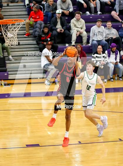 Thumbnail 2 in Westchester vs Green Level (John Wall Holiday Invitational) photogallery.