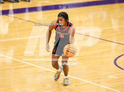 Thumbnail 3 in Westchester vs Green Level (John Wall Holiday Invitational) photogallery.
