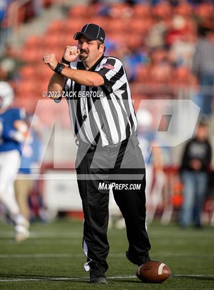 Thumbnail 2 in Beaver vs. Kanab (UHSAA 1A Semifinal) photogallery.