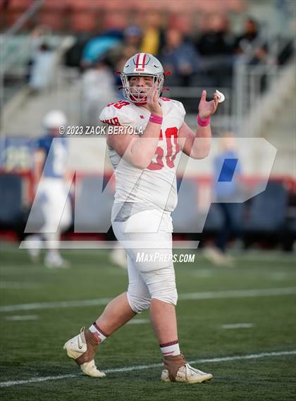 Thumbnail 1 in Beaver vs. Kanab (UHSAA 1A Semifinal) photogallery.