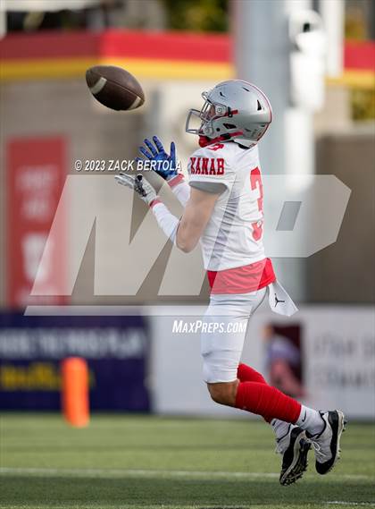Thumbnail 1 in Beaver vs. Kanab (UHSAA 1A Semifinal) photogallery.