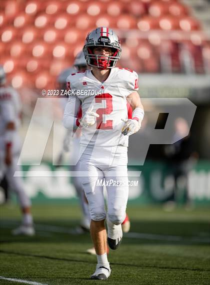 Thumbnail 2 in Beaver vs. Kanab (UHSAA 1A Semifinal) photogallery.