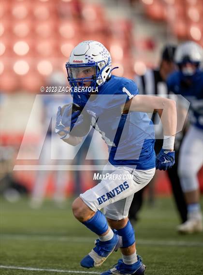 Thumbnail 3 in Beaver vs. Kanab (UHSAA 1A Semifinal) photogallery.