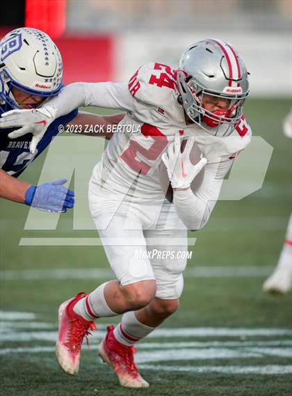 Thumbnail 2 in Beaver vs. Kanab (UHSAA 1A Semifinal) photogallery.