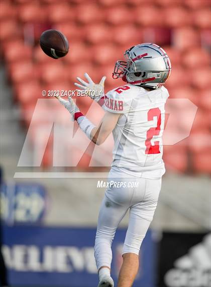 Thumbnail 2 in Beaver vs. Kanab (UHSAA 1A Semifinal) photogallery.