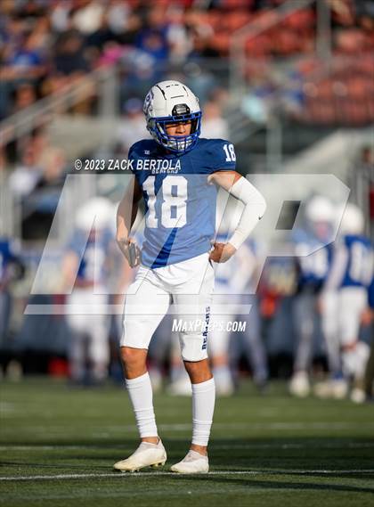 Thumbnail 2 in Beaver vs. Kanab (UHSAA 1A Semifinal) photogallery.