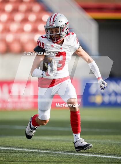 Thumbnail 3 in Beaver vs. Kanab (UHSAA 1A Semifinal) photogallery.