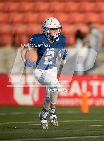 Thumbnail 2 in Beaver vs. Kanab (UHSAA 1A Semifinal) photogallery.