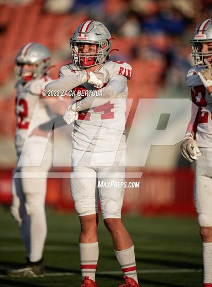 Thumbnail 2 in Beaver vs. Kanab (UHSAA 1A Semifinal) photogallery.