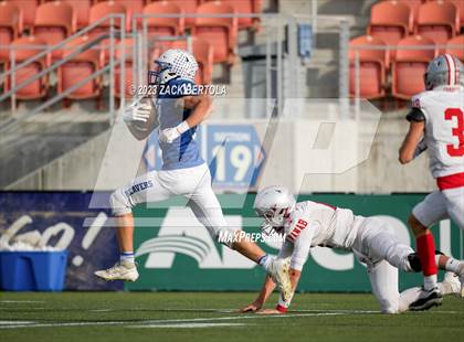 Thumbnail 1 in Beaver vs. Kanab (UHSAA 1A Semifinal) photogallery.