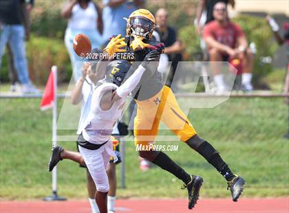 Thumbnail 3 in Friendship Collegiate Academy @ Bishop McNamara photogallery.