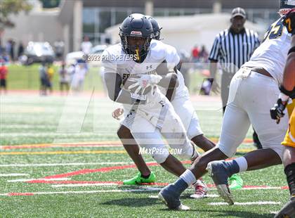 Thumbnail 3 in Friendship Collegiate Academy @ Bishop McNamara photogallery.