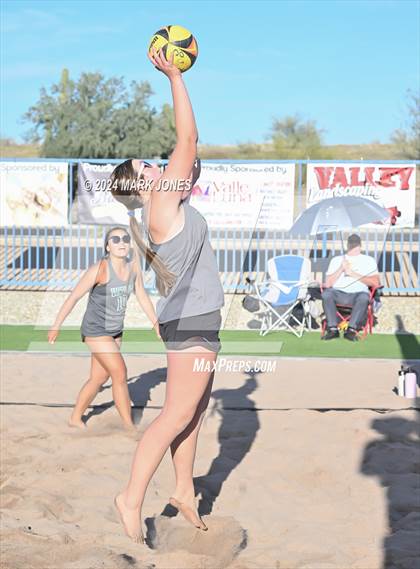 Thumbnail 1 in Sunnyslope @ O'Connor (Senior Night) photogallery.