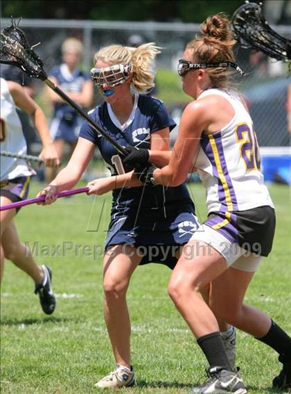 Thumbnail 2 in Eastport-South Manor vs. Sayville (Section 11 Class B Semifinal) photogallery.