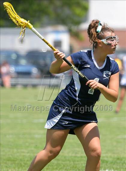 Thumbnail 2 in Eastport-South Manor vs. Sayville (Section 11 Class B Semifinal) photogallery.