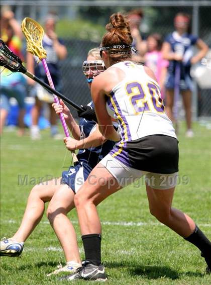 Thumbnail 1 in Eastport-South Manor vs. Sayville (Section 11 Class B Semifinal) photogallery.