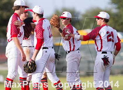 Thumbnail 1 in Lake Travis vs. Hendrickson photogallery.