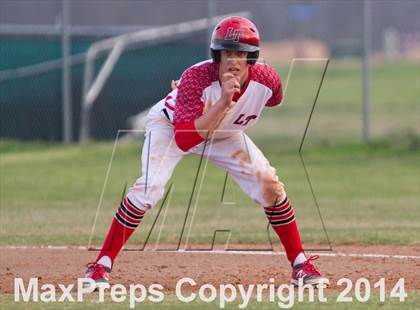 Thumbnail 2 in Lake Travis vs. Hendrickson photogallery.