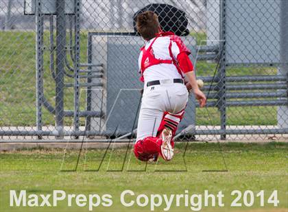 Thumbnail 2 in Lake Travis vs. Hendrickson photogallery.