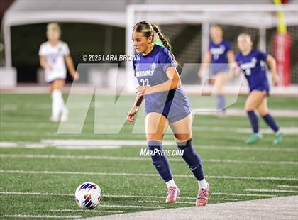 Thumbnail 3 in Desert Hills vs. Snow Canyon (UHSAA 4A Semifinal) photogallery.