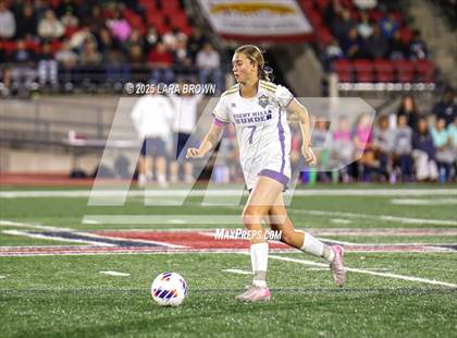 Thumbnail 2 in Desert Hills vs. Snow Canyon (UHSAA 4A Semifinal) photogallery.