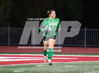 Thumbnail 2 in Desert Hills vs. Snow Canyon (UHSAA 4A Semifinal) photogallery.