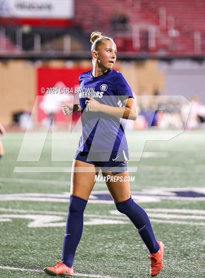 Thumbnail 3 in Desert Hills vs. Snow Canyon (UHSAA 4A Semifinal) photogallery.