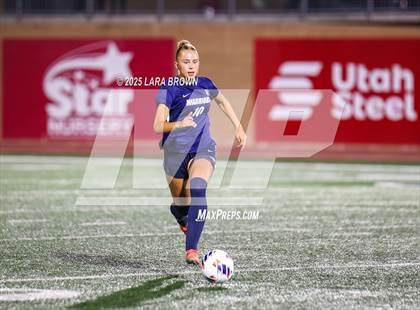 Thumbnail 1 in Desert Hills vs. Snow Canyon (UHSAA 4A Semifinal) photogallery.