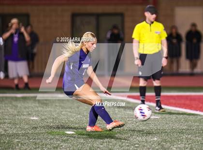 Thumbnail 2 in Desert Hills vs. Snow Canyon (UHSAA 4A Semifinal) photogallery.