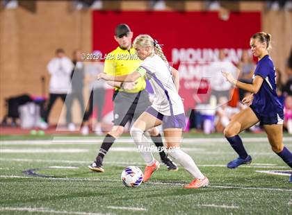 Thumbnail 3 in Desert Hills vs. Snow Canyon (UHSAA 4A Semifinal) photogallery.