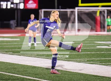 Thumbnail 1 in Desert Hills vs. Snow Canyon (UHSAA 4A Semifinal) photogallery.