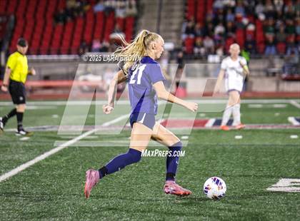 Thumbnail 2 in Desert Hills vs. Snow Canyon (UHSAA 4A Semifinal) photogallery.