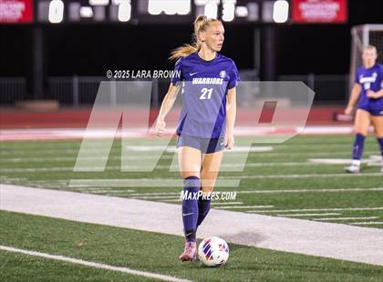 Thumbnail 3 in Desert Hills vs. Snow Canyon (UHSAA 4A Semifinal) photogallery.