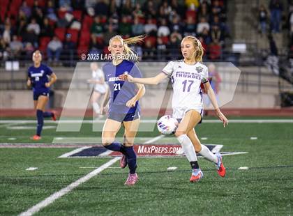 Thumbnail 1 in Desert Hills vs. Snow Canyon (UHSAA 4A Semifinal) photogallery.