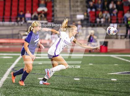 Thumbnail 2 in Desert Hills vs. Snow Canyon (UHSAA 4A Semifinal) photogallery.