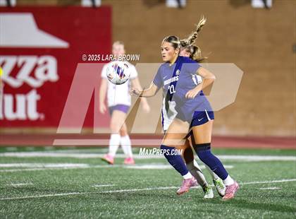 Thumbnail 2 in Desert Hills vs. Snow Canyon (UHSAA 4A Semifinal) photogallery.