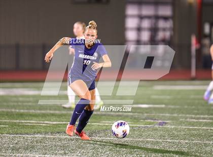 Thumbnail 2 in Desert Hills vs. Snow Canyon (UHSAA 4A Semifinal) photogallery.